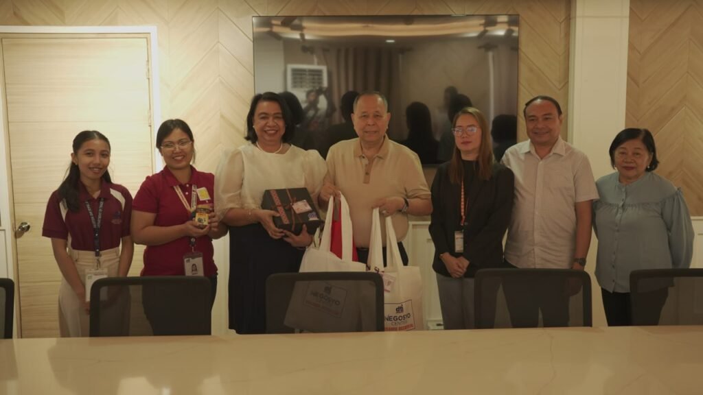 Governor Henry S. Oaminal poses for a photo during the launch of the partnership between the Provincial Government of Misamis Occidental and the Department of Trade and Industry aimed at elevating micro, small, and medium enterprises (MSMEs) in the province. The collaboration seeks to strengthen entrepreneurship, expand market opportunities, and promote inclusive economic growth in Misamis Occidental.